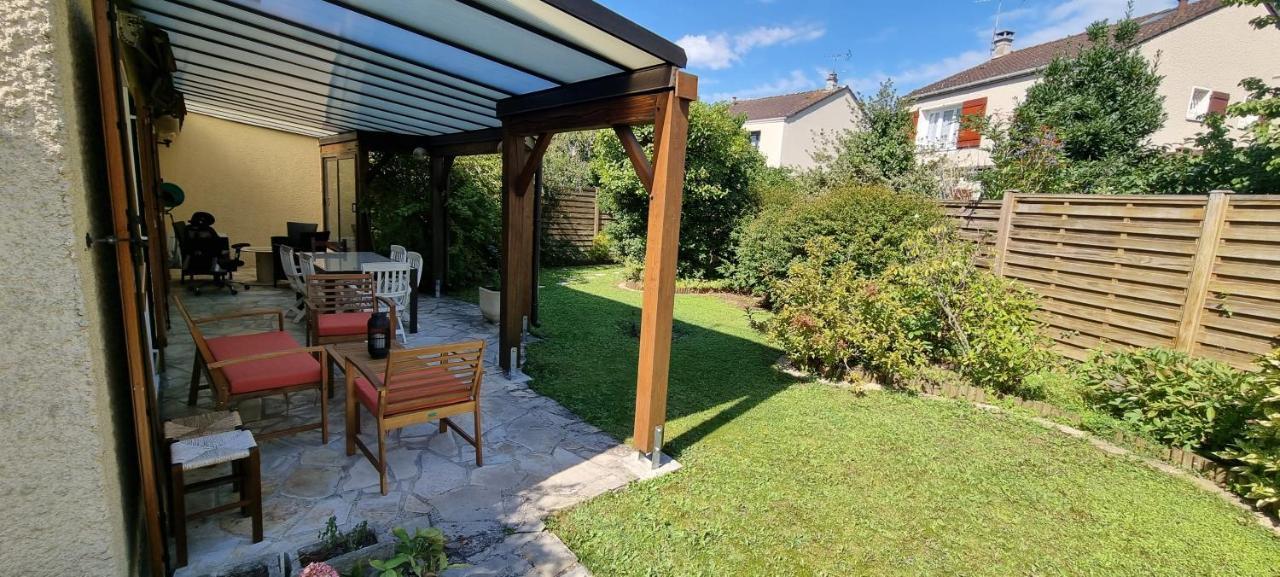 Vila Un Havre De Paix Villepinte  Exteriér fotografie