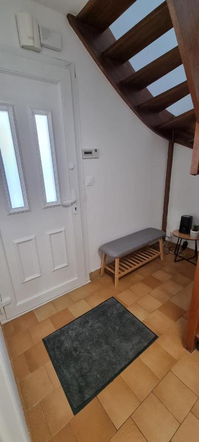Vila Un Havre De Paix Villepinte  Exteriér fotografie