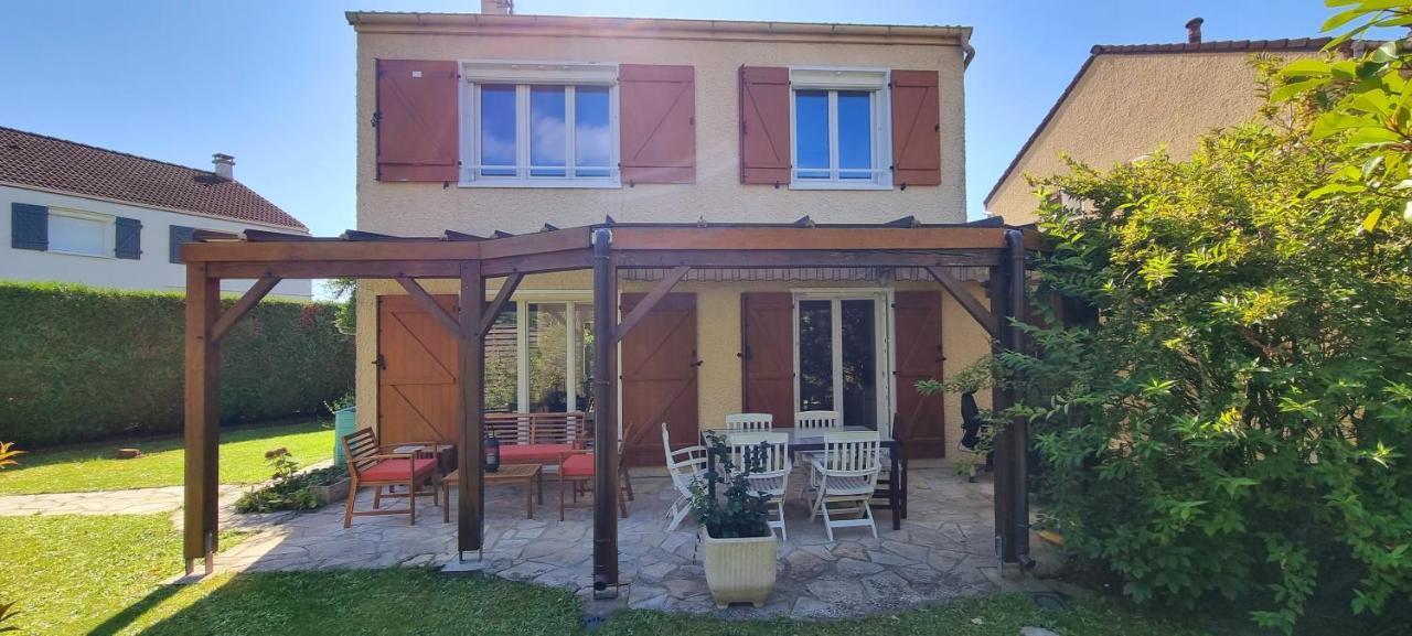 Vila Un Havre De Paix Villepinte  Exteriér fotografie